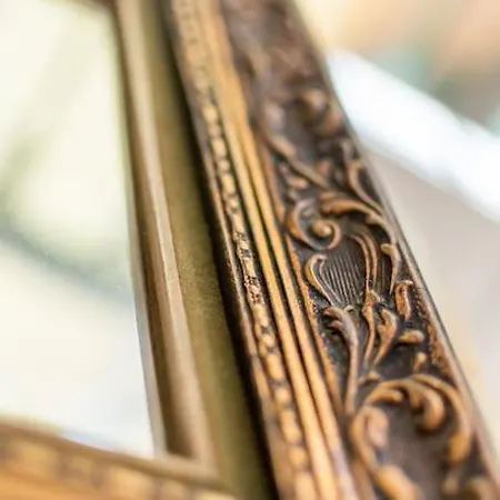 Joy's Martin In Corfu Old Town Daire Korfu